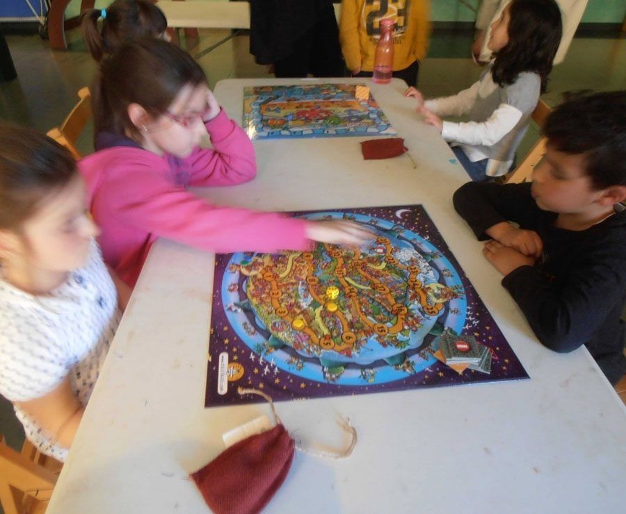 Juegos de mesa, las ventajas de aprender jugando